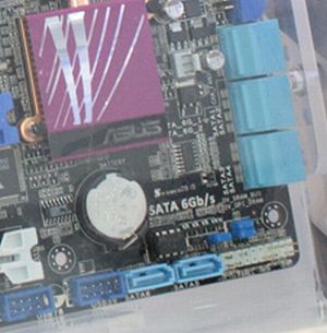 Asus SATA-600